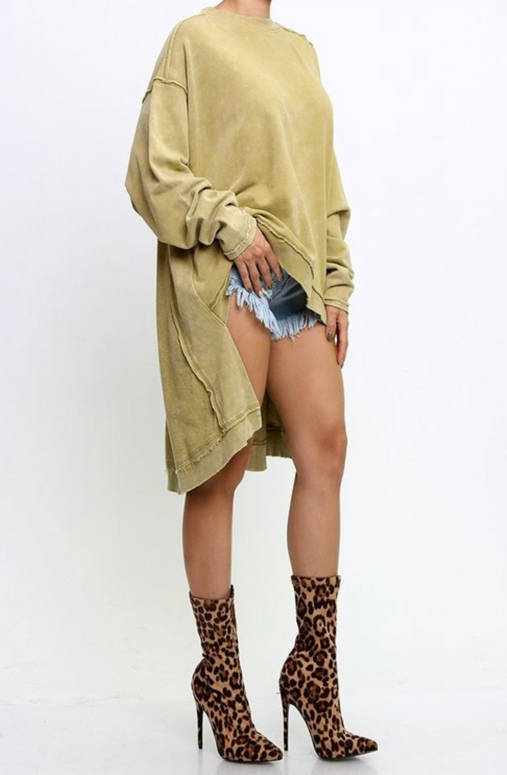 Mineral Stone Wash Top